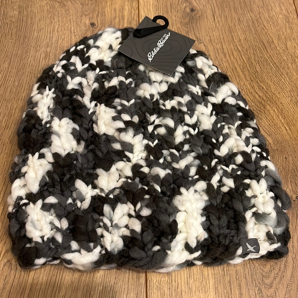 NWT Eddie Bauer hat